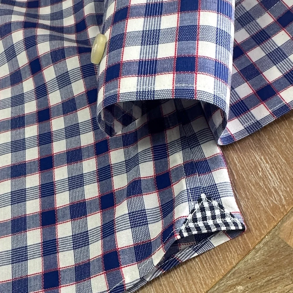 Banana Republic Blue and White Checkered‎ Men's Shirt